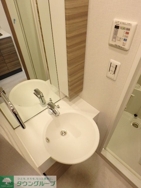 洗面設備　独立洗面台付き