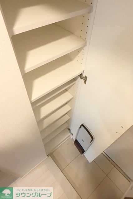 収納　シューズクローゼット
