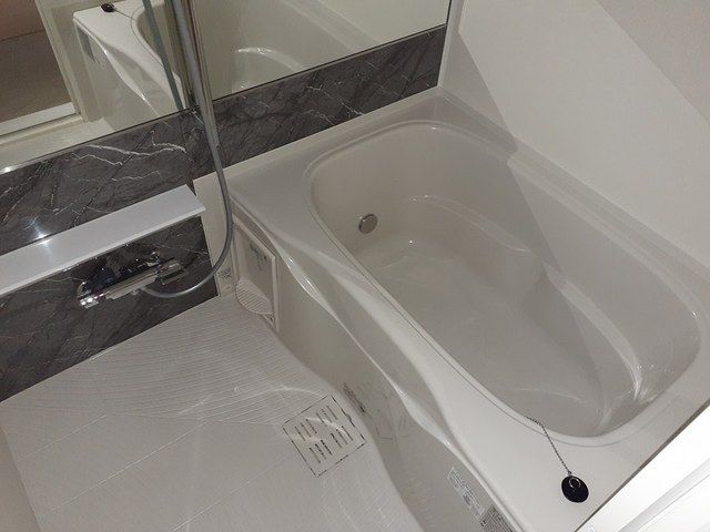 バス・シャワールーム　賃貸 横浜市鶴見区栄町通１丁目