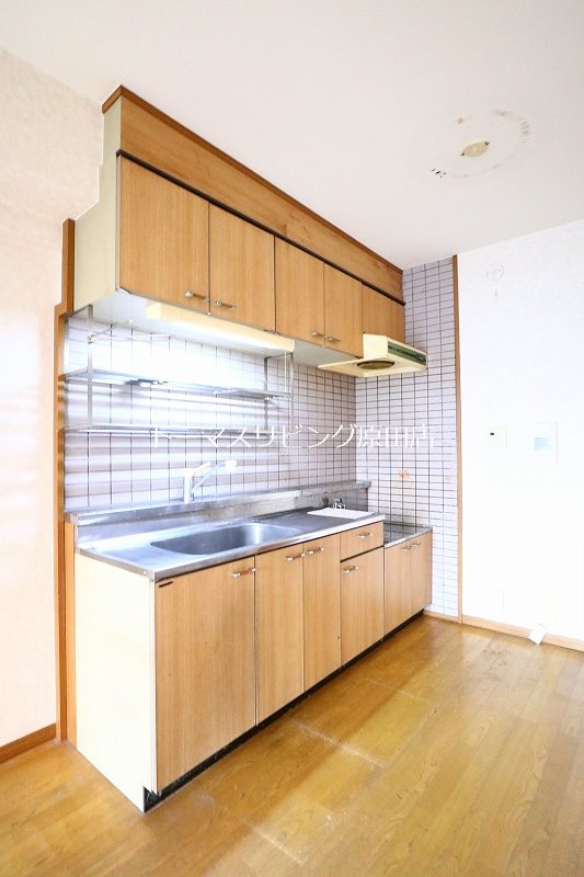 キッチン　202号室写真