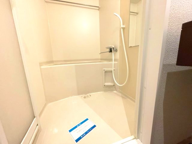 バス・シャワールーム　イメージとして他号室の部屋写真を表示しています