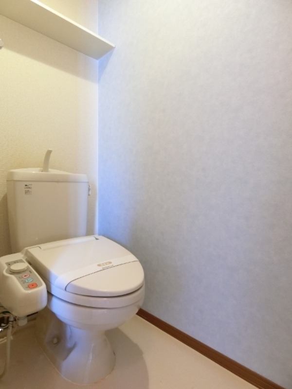 トイレ　図面と現状に相違がある場合には現状を優先