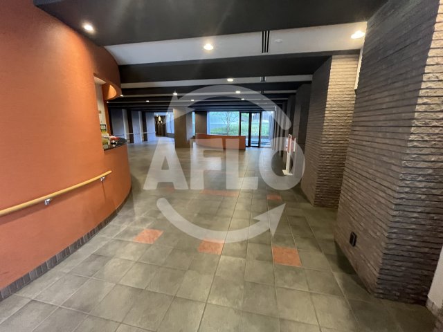 ロビー　エルセレーノ上本町レジデンス　ロビー