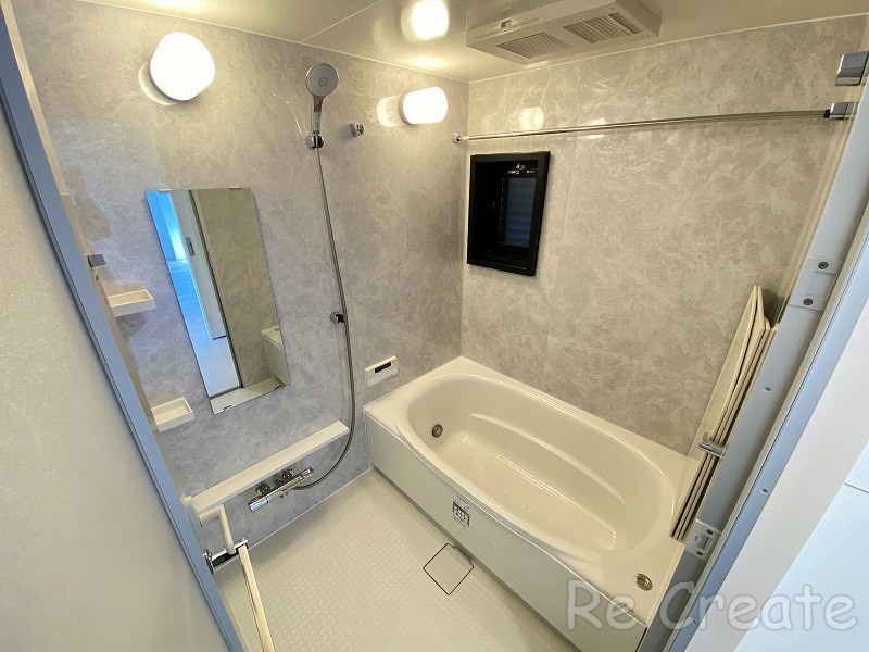 バス・シャワールーム