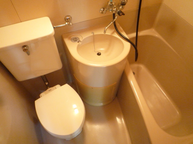 バス・シャワールーム