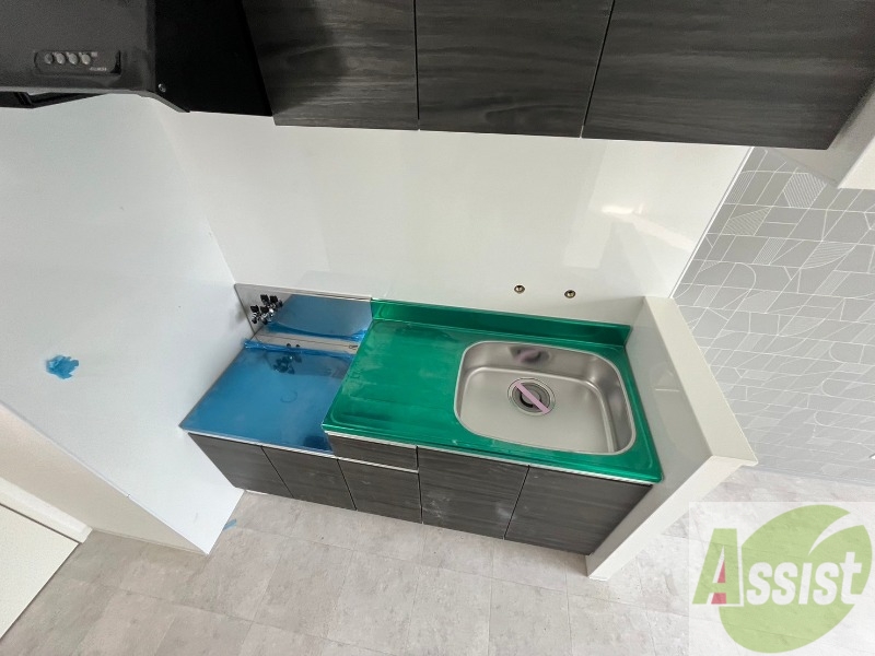 キッチン　キッチンです。ご自身でコンロを設置していただけます。