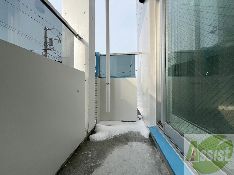 バルコニー　バルコニーが付いていますので一息ついてみてはいかがですか。