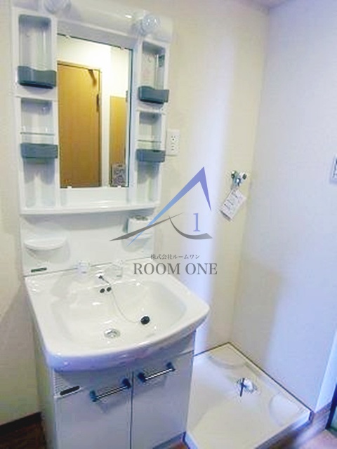 洗面設備　洗面台です。