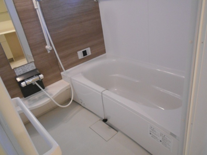 バス・シャワールーム　図面と現状に相違がある場合には現状を優先