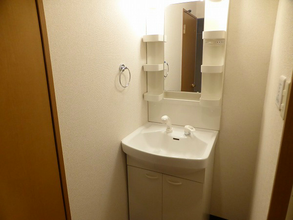 洗面設備　同物件別部屋