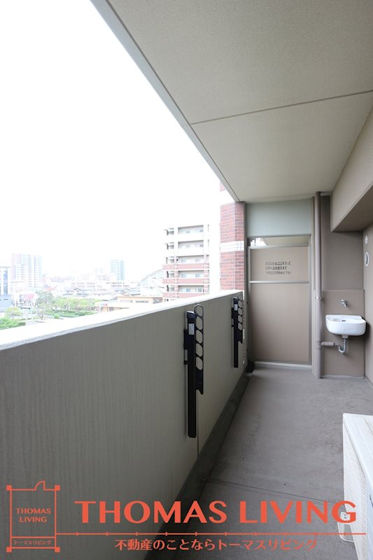 バルコニー　※写真を準備中のため、同物件の別室写真をご参照下さい。