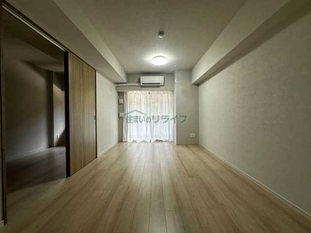 居室・リビング　別階層の写真になります。