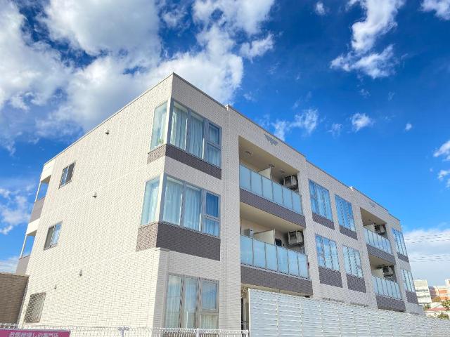 建物外観　外観写真（昼）