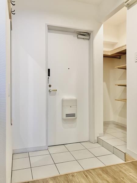 玄関　シンプルで使いやすい玄関です