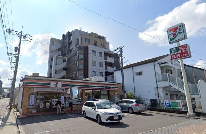 コンビニ　セブンイレブン名古屋柳原店（コンビニ）まで90m