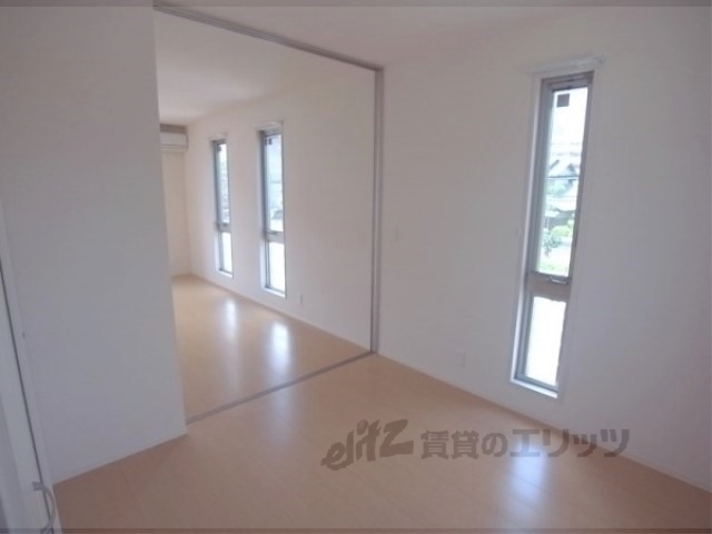 居室・リビング　洋室