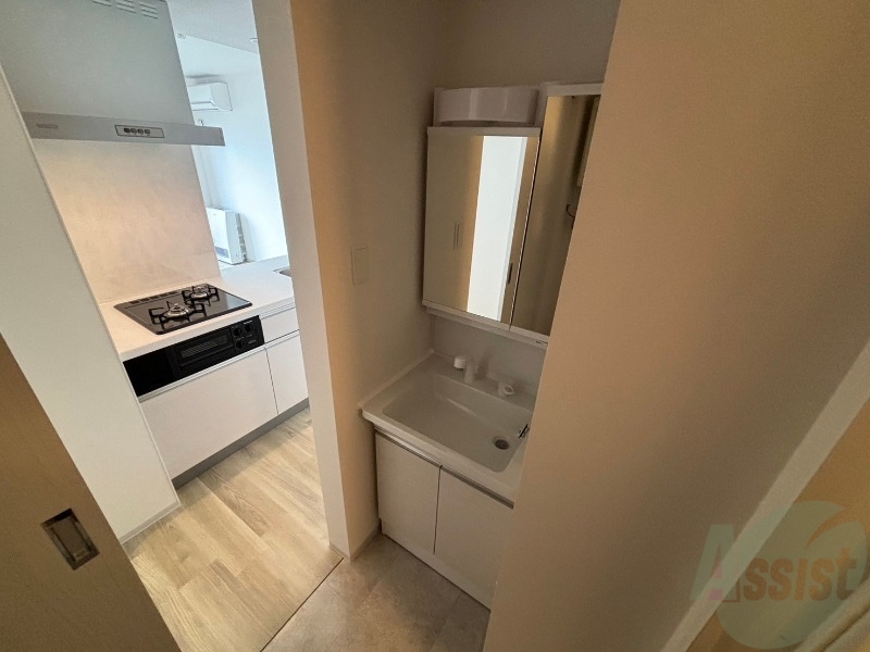 洗面設備　シャンプードレッサーで身支度もラクラクです！