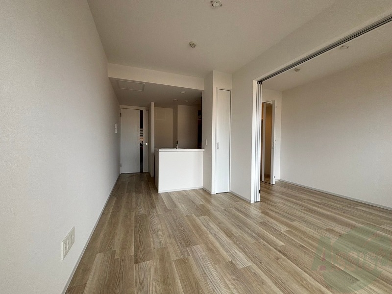 居室・リビング　広々としたリビングですね。使い勝手がよさそうですね！