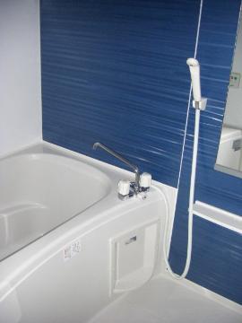 バス・シャワールーム　バス