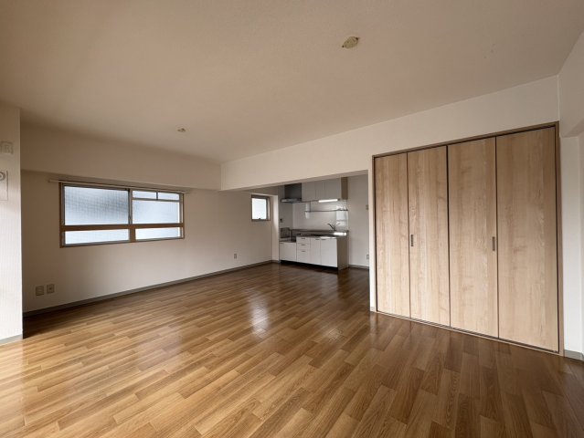 居室・リビング　第3フクマルビル