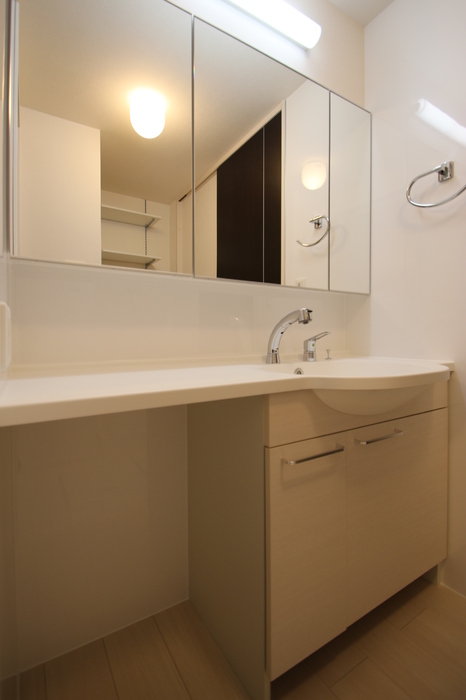 洗面設備　洗髪洗面化粧台