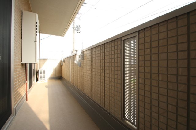 バルコニー　バルコニー