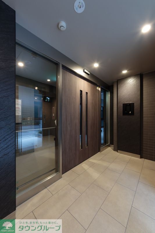 セキュリティ　エントランス