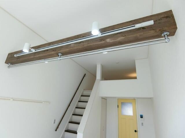 その他　室内物干しやスポット照明あり！