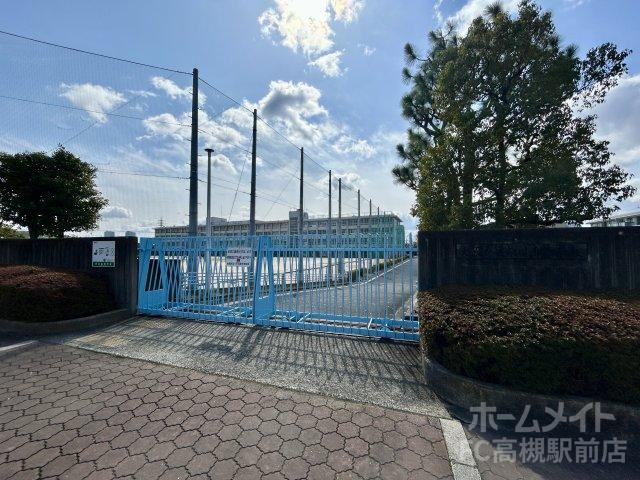 高校・高専　大阪府立芥川高等学校（高校・高専）まで575m