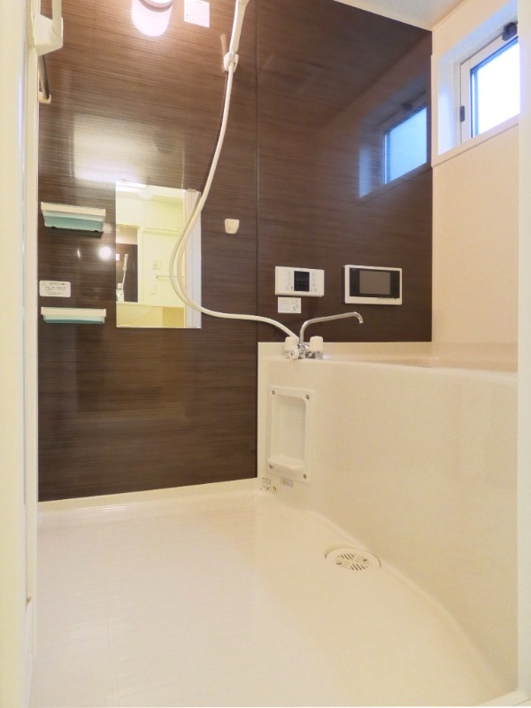 バス・シャワールーム　図面と現状に相違がある場合には現状を優先