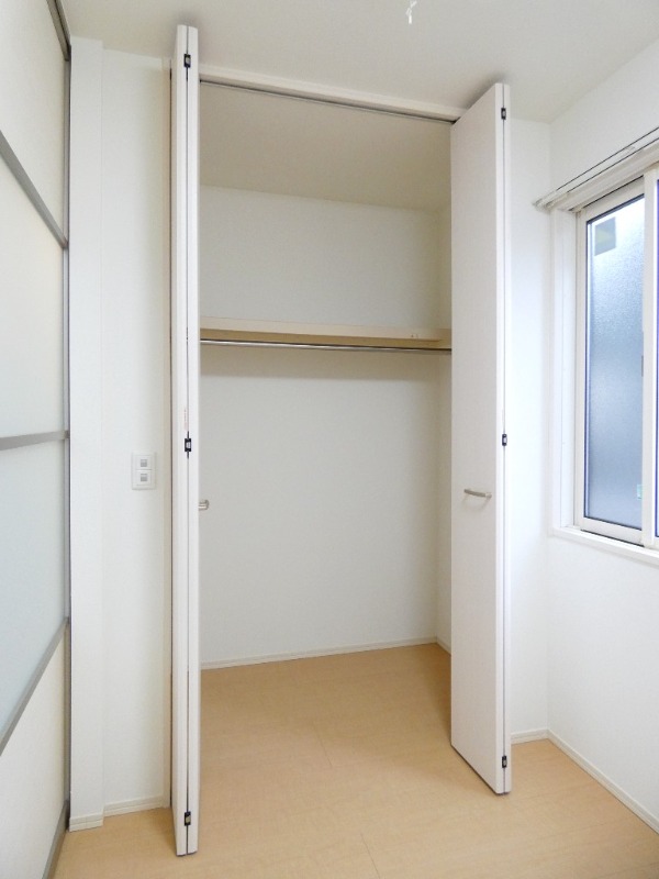 収納　図面と現状に相違がある場合には現状を優先