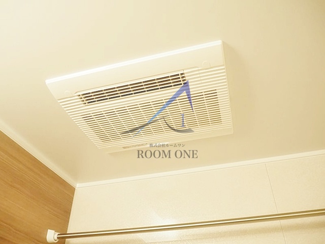 その他設備　浴室乾燥機です。