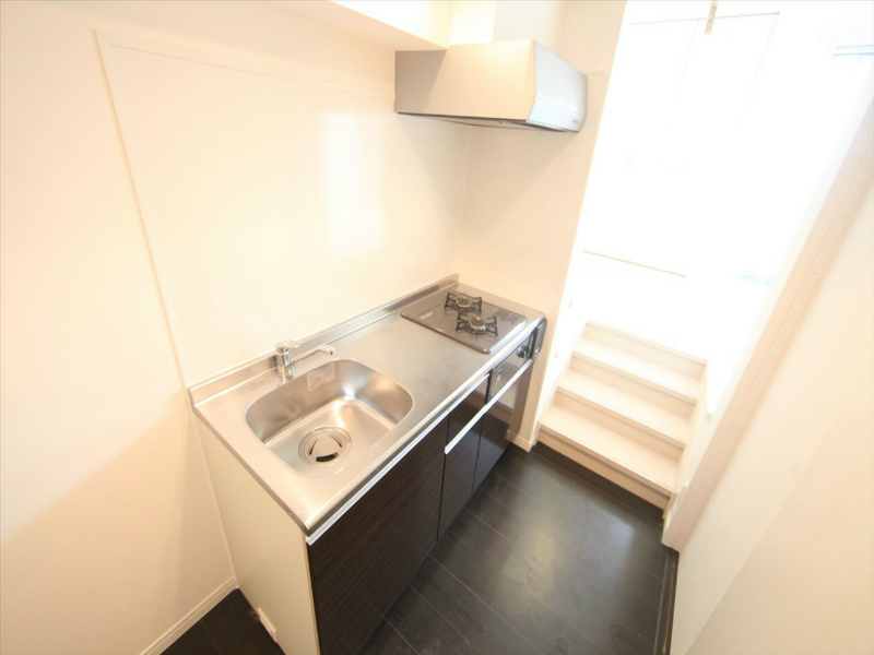 キッチン　システムキッチン（ガス2口コンロ付）