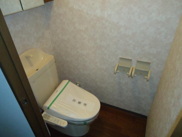 トイレ　シャワー付トイレ