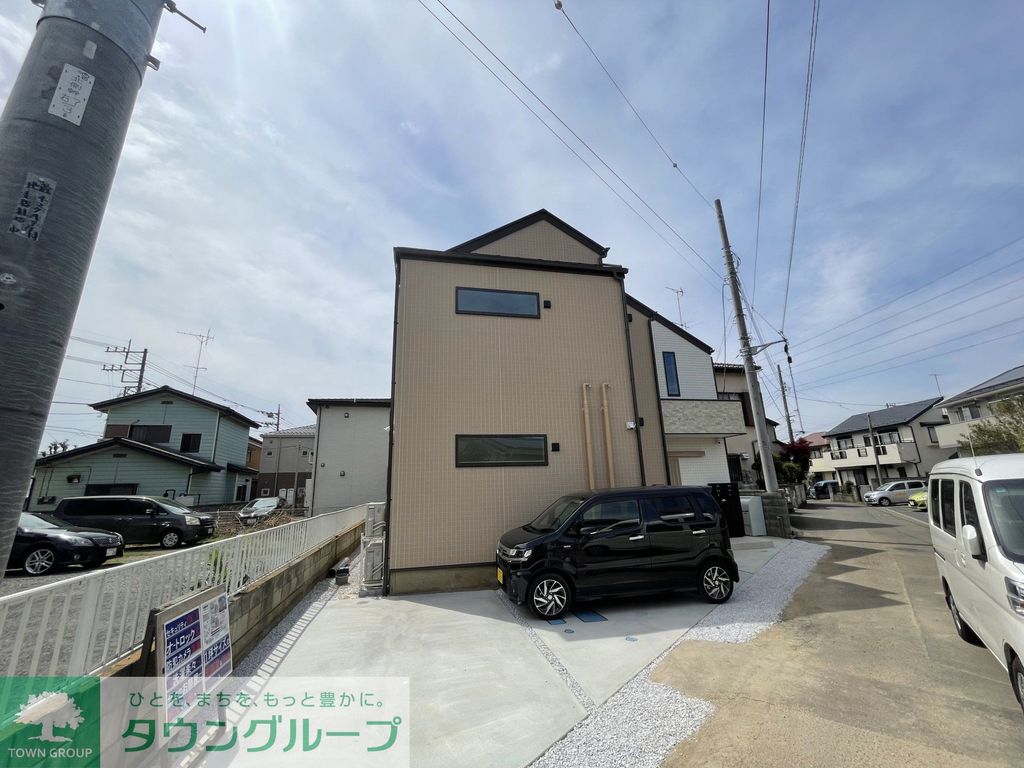 エントランス　駐車場