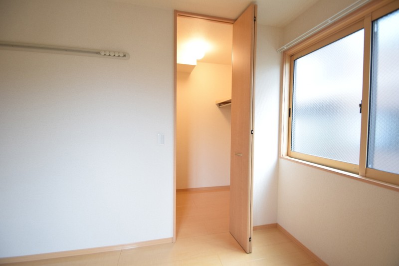 収納　別室参考写真