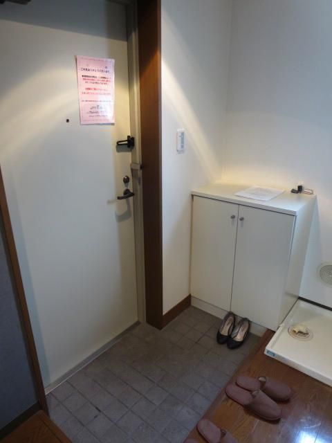 玄関　★ゆったりとした玄関スペースです★