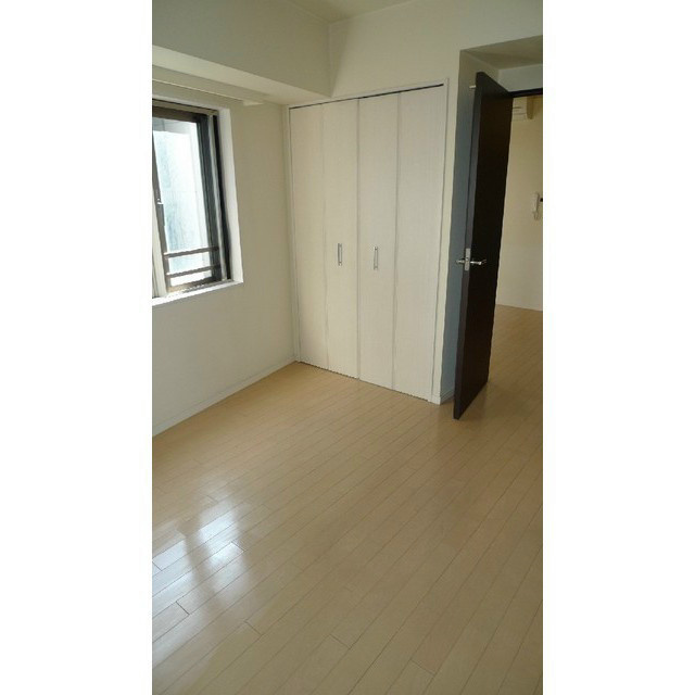 居室・リビング　★《見学予約受け付け中》