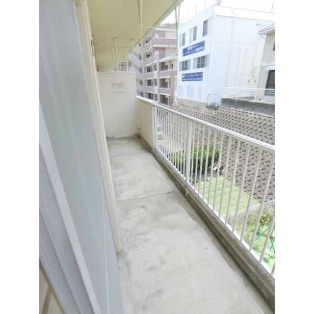 その他　【バルコニー】別号室の写真です。現状を優先します。