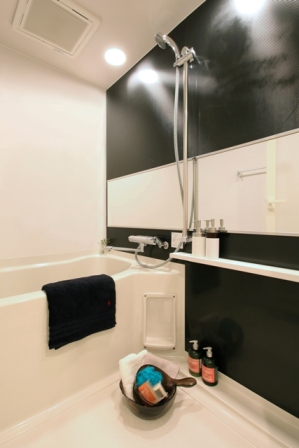 バス・シャワールーム