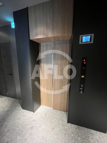 エントランス　アーバネックス天満橋Front　エレベーター