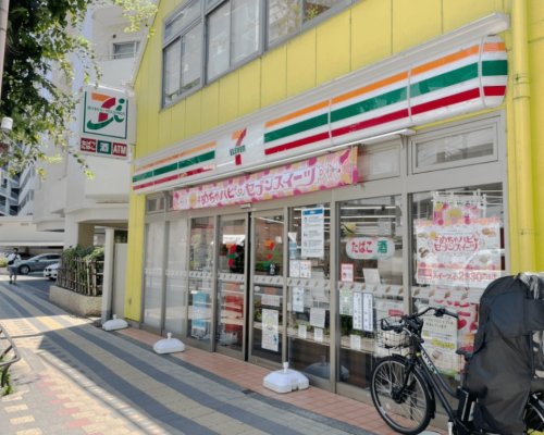 コンビニ　セブンイレブン 井の頭公園駅前店（コンビニ）まで435m