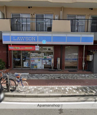 コンビニ　ローソン（コンビニ）まで107m