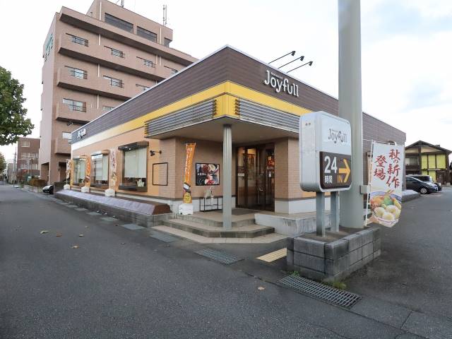 飲食店　ジョイフル富山大泉店（飲食店）まで637m