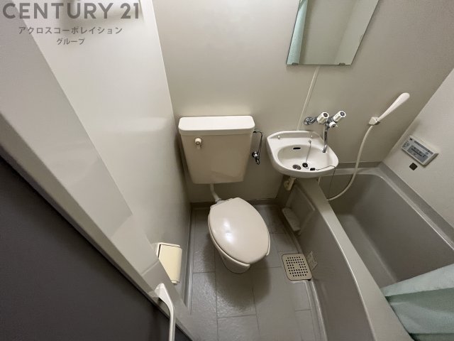 トイレ　掃除のしやすいシンプルなトイレです！