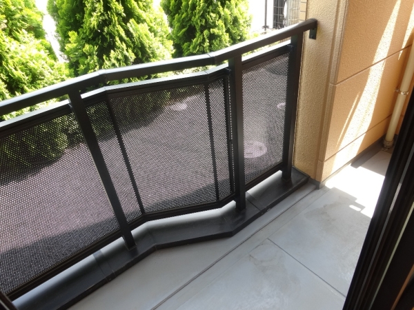 バルコニー　バルコニー