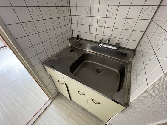 キッチン　※別部屋の写真です