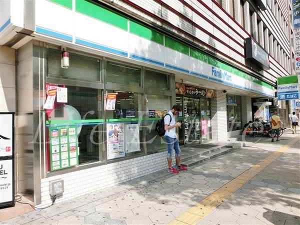 コンビニ　ファミリーマート日本橋一丁目店（コンビニ）まで359m