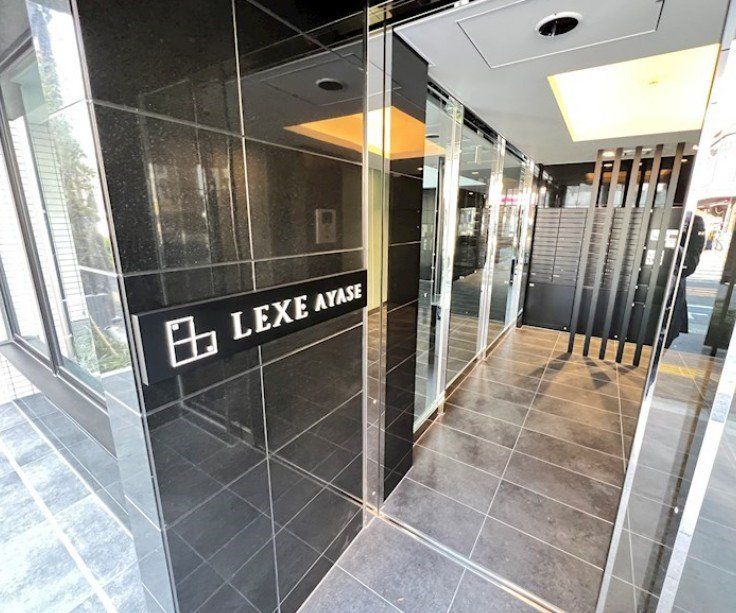 エントランス　エントランス