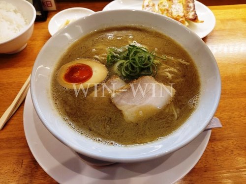 飲食店　そのか（飲食店）まで181m